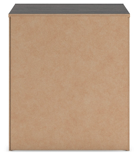 Hollivern Queen Panel Bed with Mirrored Dresser, Chest and Nightstand