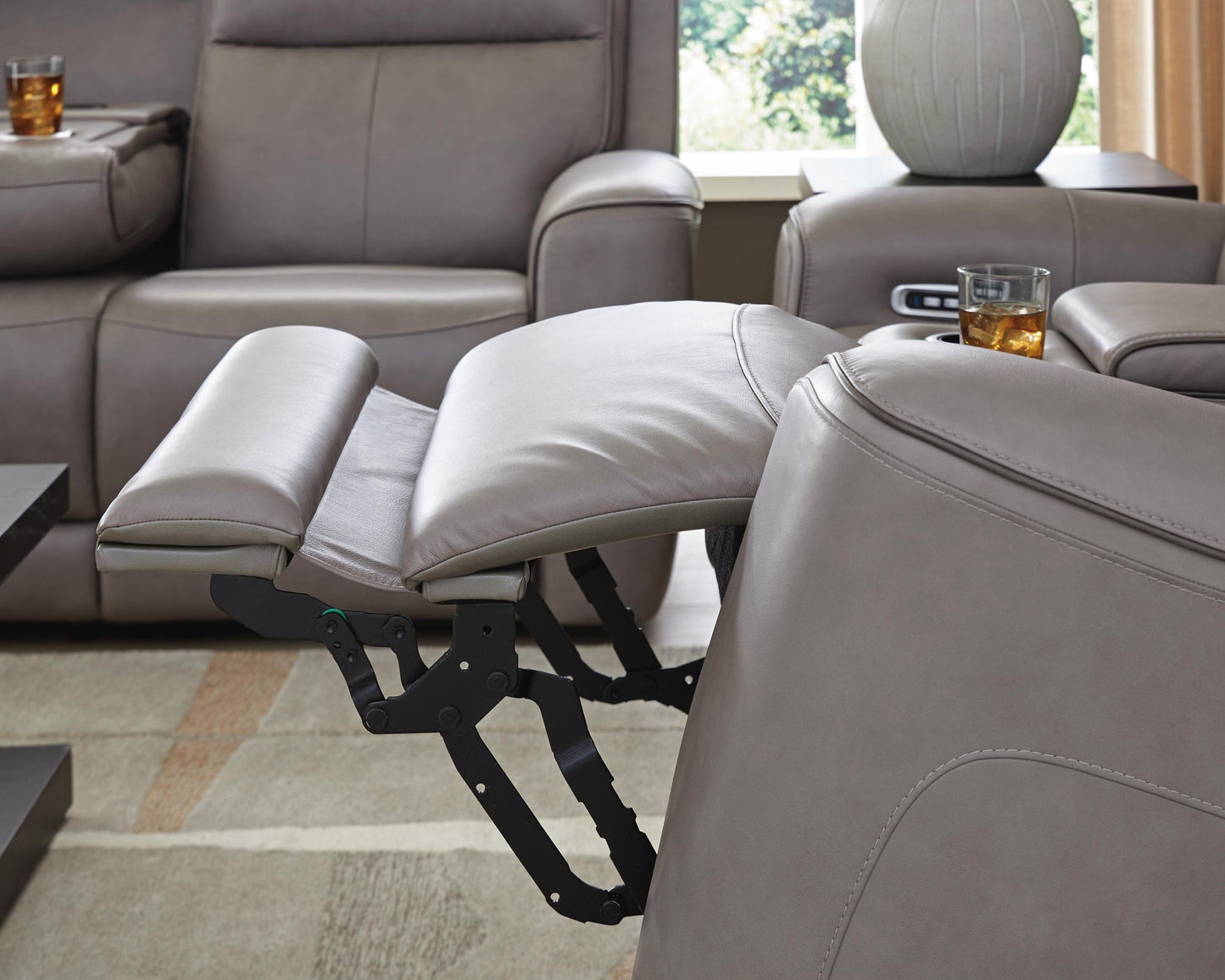 5Z-Comfort Sofa and Loveseat
