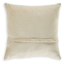 Load image into Gallery viewer, Roseridge Pillow
